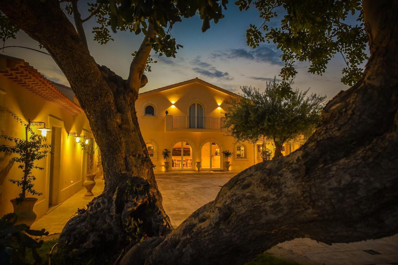 Bed and Breakfast Baglio Genovesi à Noto Extérieur photo